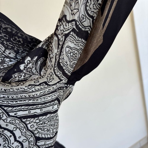 Etro Silk Ensemble Small like new, black and beige