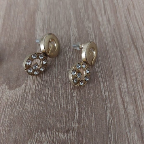 Set of four pairs of earrings like new, black and gold