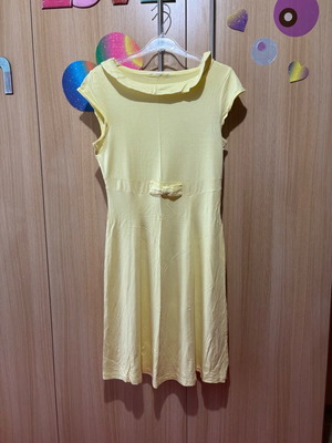 Summer dress yellow like new, size M 38 10