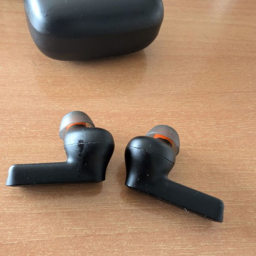JBL Tune 235NC In-ear Bluetooth Handsfree used