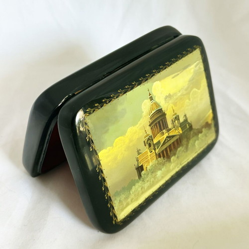 Vintage Russian lacquer box hand-painted St. Isaac St. Petersburg signed