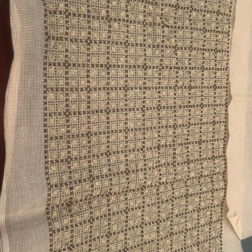 Table linen new with embroidered napkin with beads