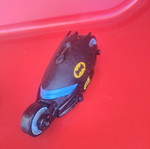 Hot Wheels Batman Thunder Cycles 2006 and Batman vehicle