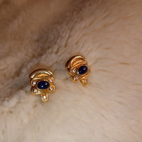 Vintage 14k gold earrings with dark blue stone and zircons, like new