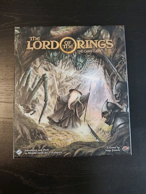 The Lord of the Rings The Card Game Revised Core Set board game like new