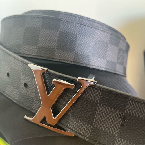 Louis Vuitton belt Big size like new, worn few times