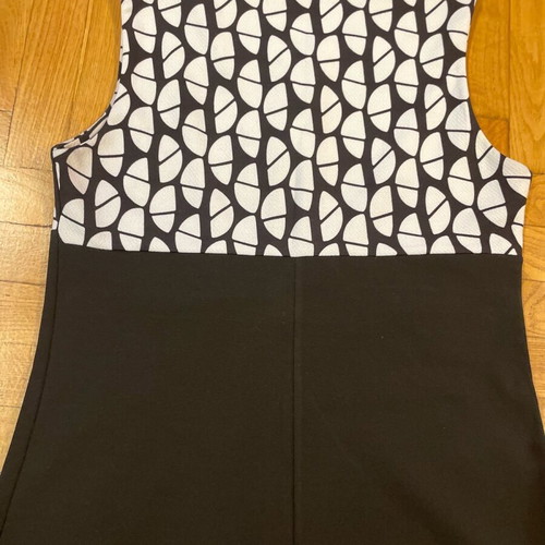 Black and white dress S/M like new
