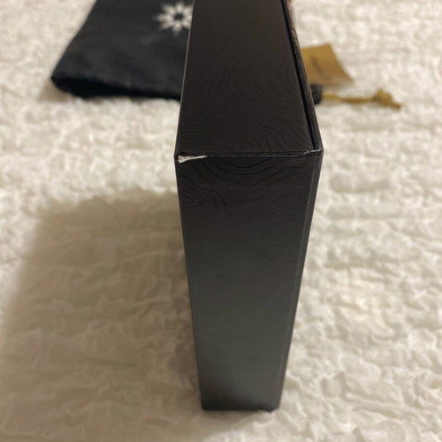 Invisalign commemorative pouch and box packaging