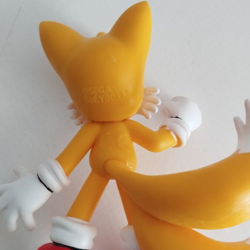 Sonik SEGA figures used, pack of 5