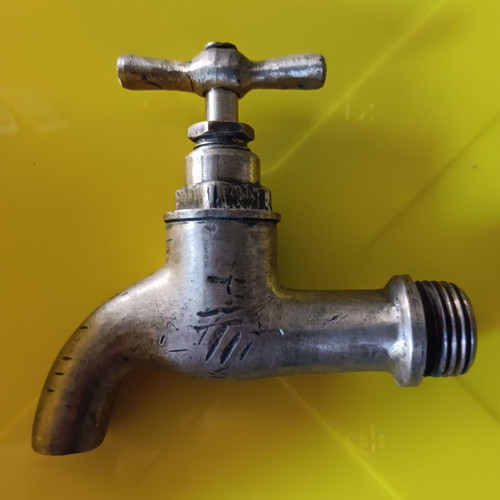 Collectible brass water taps used, set of 5 pieces