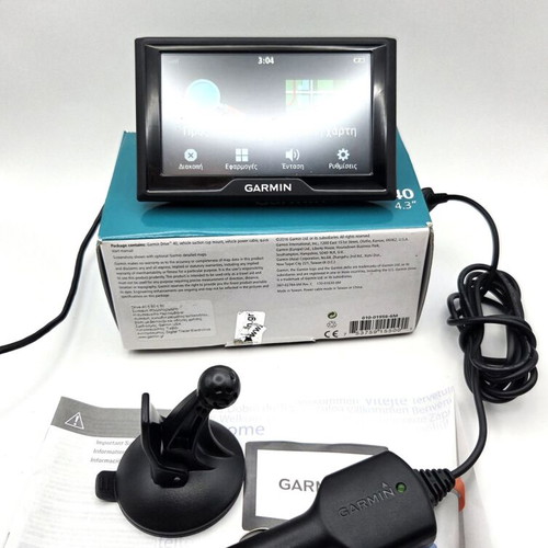 Garmin Drive 40 GPS πλοήγησης 4.3" σαν καινούργιο με βάση και φορτιστή αυτοκινήτου