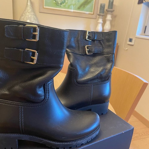 Feng Shoe black boot, leather and galoshes, size 38, like new