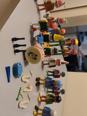Playmobil clown collection used with defective figure