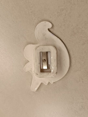 Unicorn sharpener like new