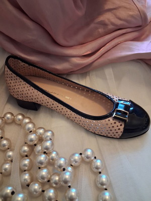 Mourtzi ballerinas like new, size 36, pink and black, 2 cm heel