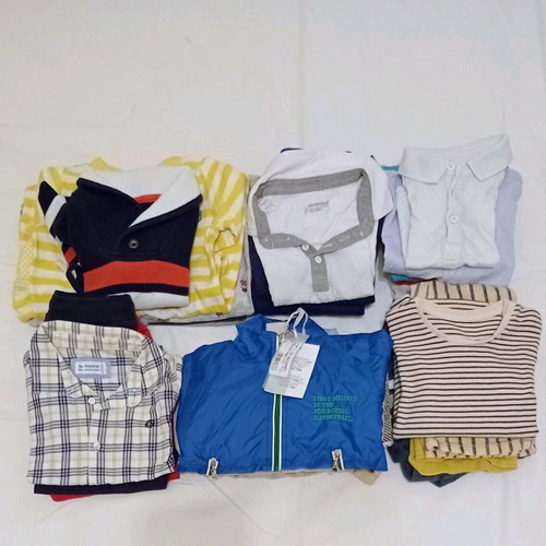 Baby clothes pack of 24 pieces 9-18 months like new