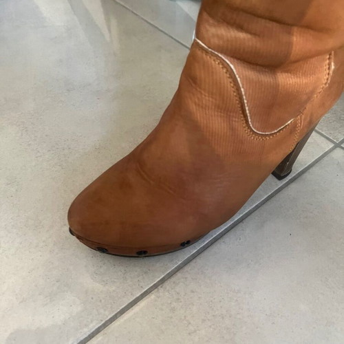 Fur boots used, Italian, beige, size 39