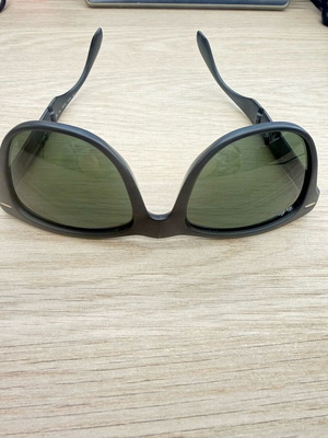 Ray-Ban Folding Wayfarer γυαλιά ηλίου σαν καινούργια, μαύρα