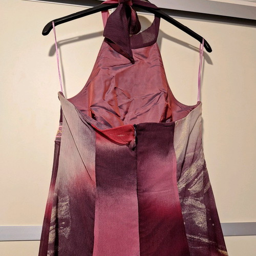Dress purple like new, halter neck backless, size S