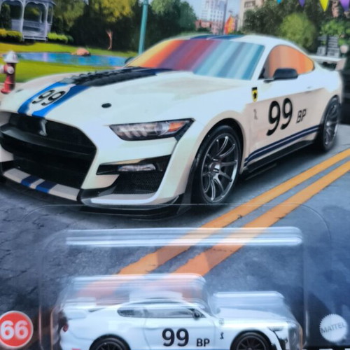Hot Wheels Ford Shelby GT500 Premium Boulevard 66 new