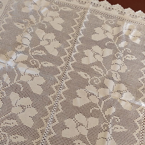 Handmade tablecloth 95 x 100 cm like new