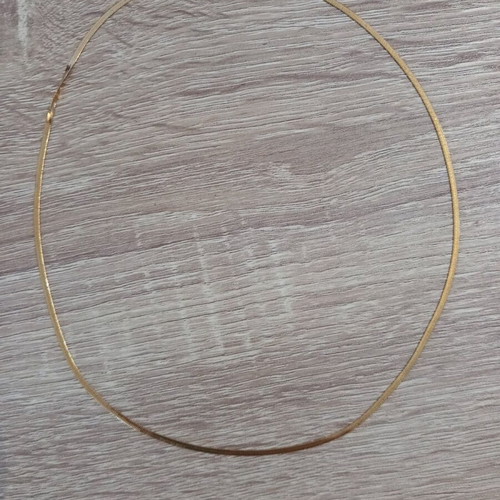 Chain like new, gold-colored