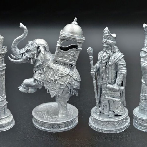 Thematic chess set Ancient Spartans & Persians 3D printed, like new
