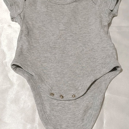 Set of 2 grey summer baby bodysuits with straps and short sleeves used