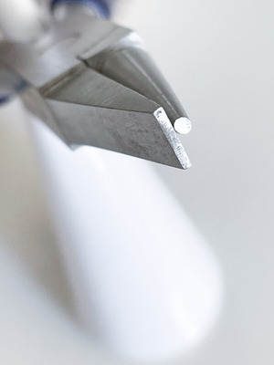 Jewelry pliers with half round and half flat nose new