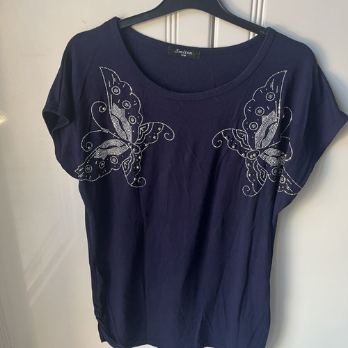Smiton women's t-shirts with butterfly design like new, sizes S and M