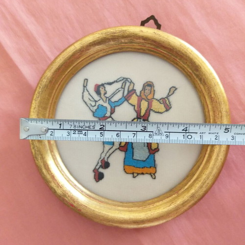 Wall hanging used hand-embroidered with Tsamiko dancing couple