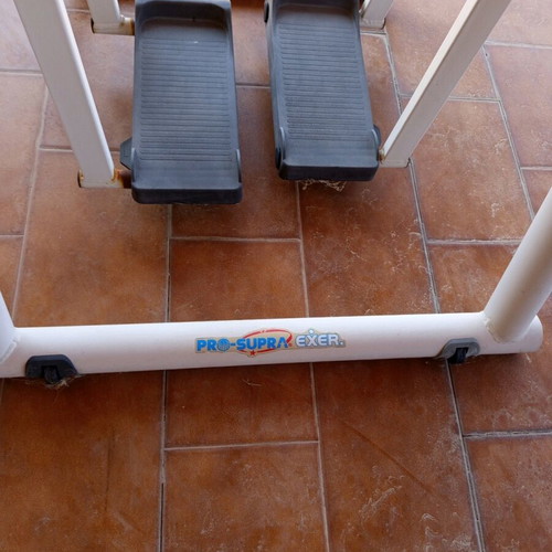 Fitness machine used, air walker for home exercise
