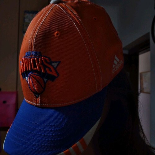 Knicks hat Adidas new, size L/XL