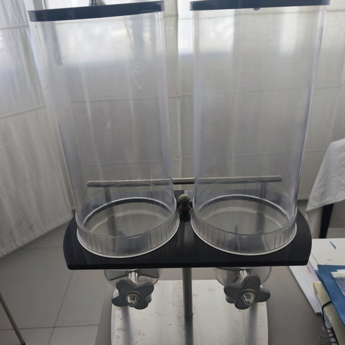 Garibaldi cereal dispenser used, 2 compartments