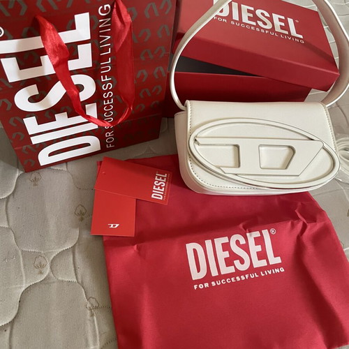 Diesel 1DR Shoulder Bag white, brand new