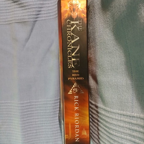The Kane Chronicles The Red Pyramid in excellent condition