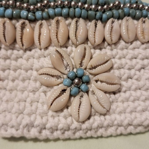 Handmade knitted wallet with shells new, white and turquoise
