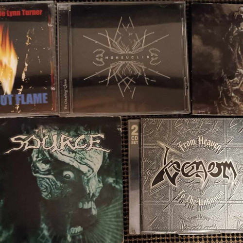 Heavy Metal CD like new, pack of 5
