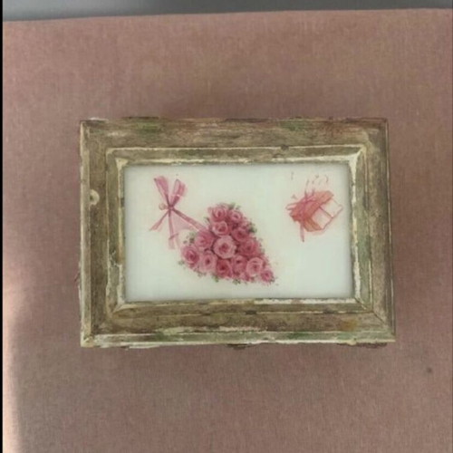 Vintage jewelry box new, wooden, beige and pink