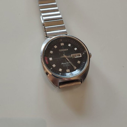 Citizen Moon Dater mechanical watch 1980