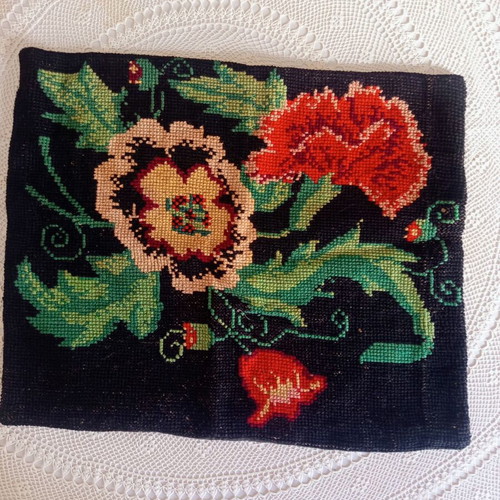 Handmade embroidered pillowcase cross stitch vintage 57x47 cm like new