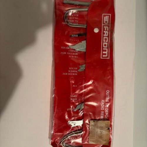 Facom car radio removal set new