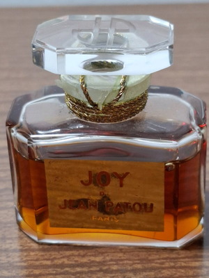 Joy Jean Patou Pure Parfum Extrait 15ml като нов, винтидж 1970s