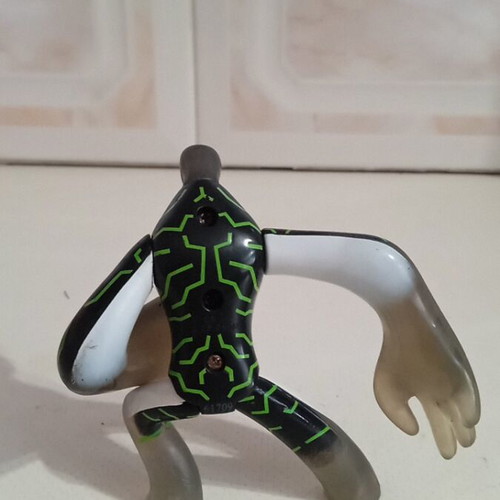 Ben 10 Upgrade figure like new