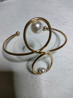 Steel bracelets new, gold color, also available in silver