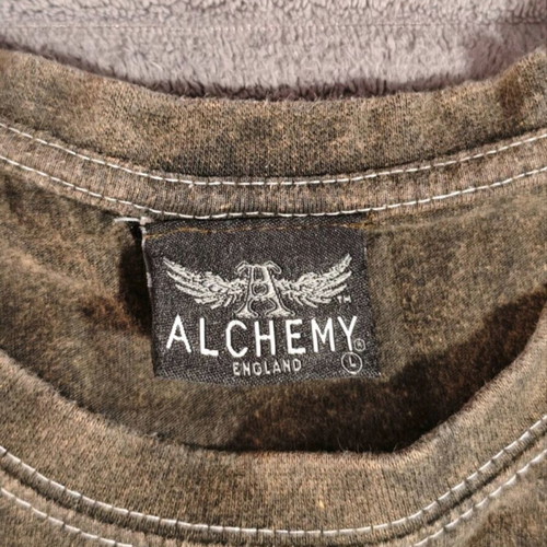 Alchemy Tshirt size L used