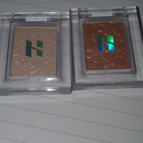 Holika Holika eyeshadow set of 2, like new, Korean