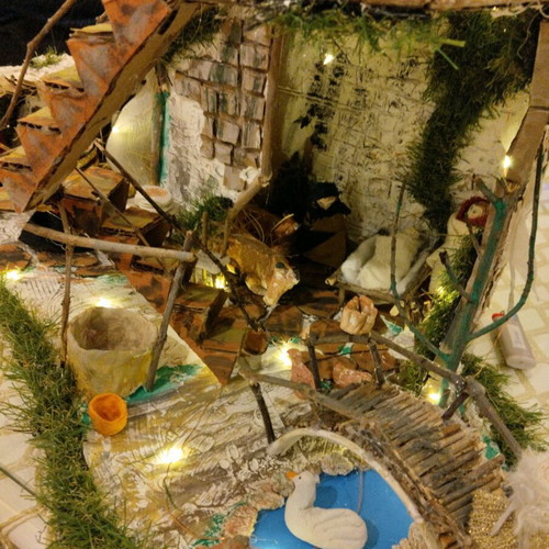 Large Nativity Scene like new DIY