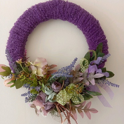 Decorative wreaths new fabric with fabric flowers