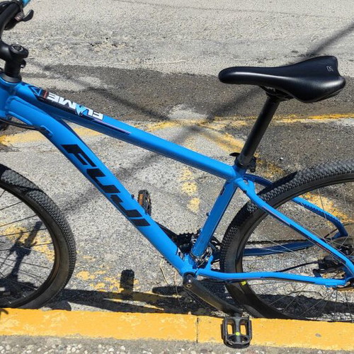 Fuji Nevada 29" Mountain Bike like new, hydraulic disc brakes, medium frame